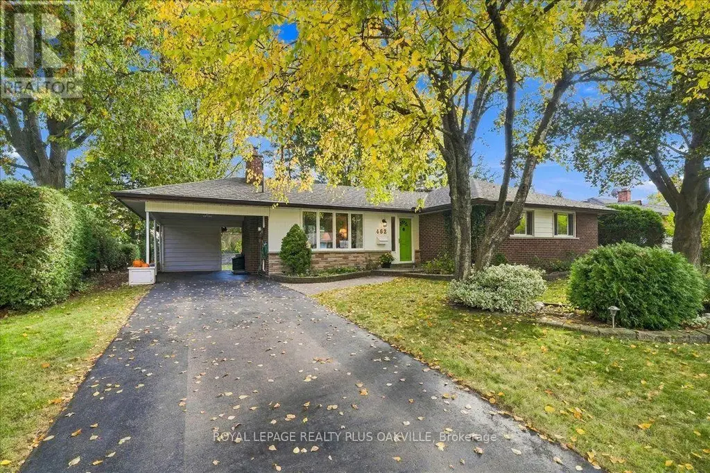 462 Evergreen Avenue, Hamilton (Ancaster)