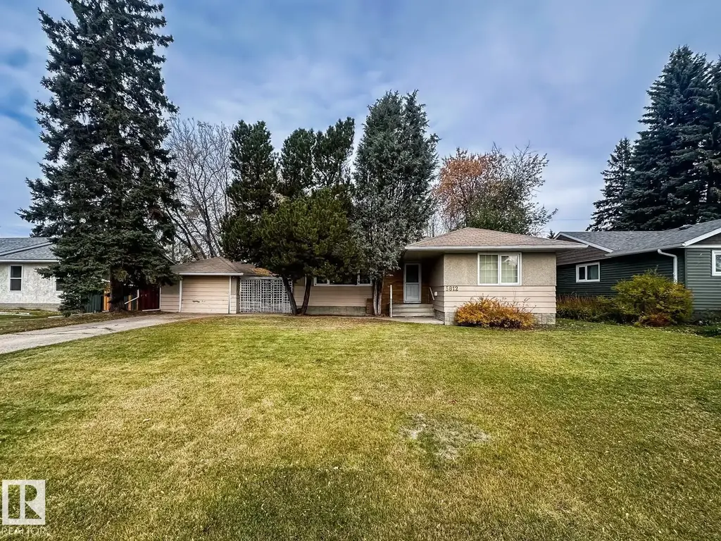 5812 105 Av Nw, Edmonton