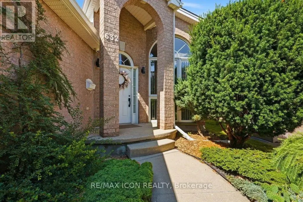 632 Thornwood Drive, London North (North P)