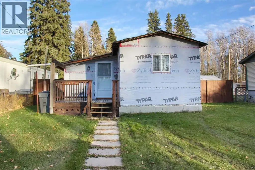 5335 51 Street, Breton