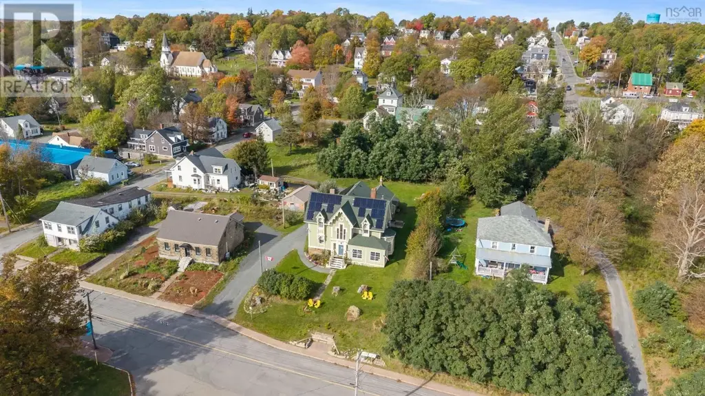 68 Front Street, Pictou