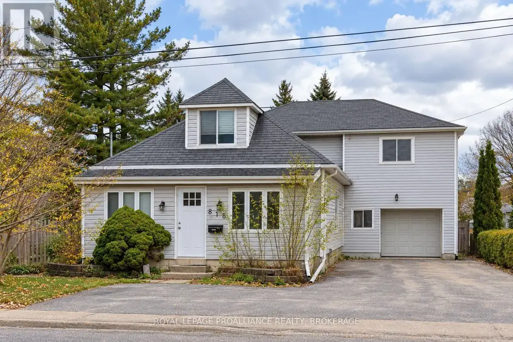 818 Division Street, Kingston (East of Sir John A. Blvd)