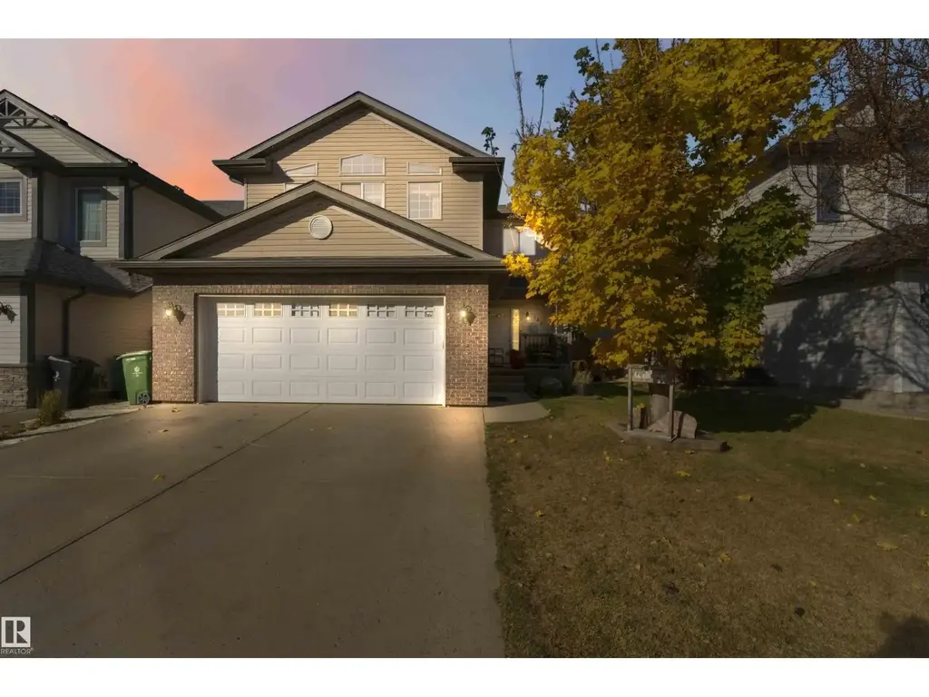 102 Boxwood Bn, Fort Saskatchewan