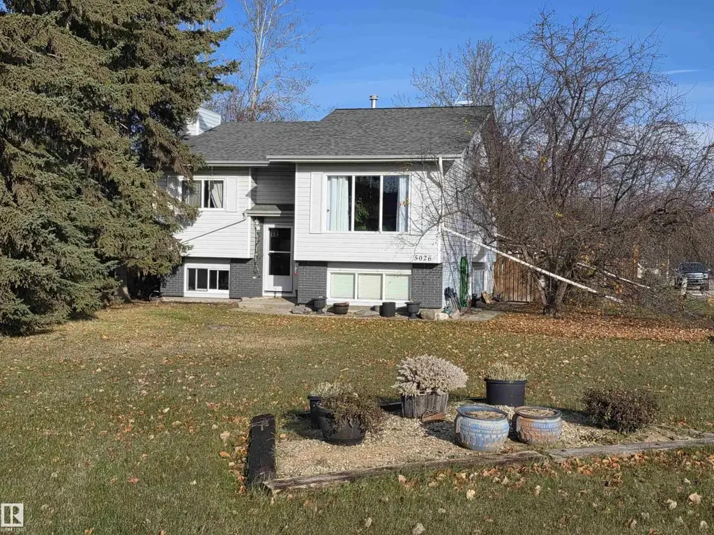 5026 51 St, Rocky Rapids