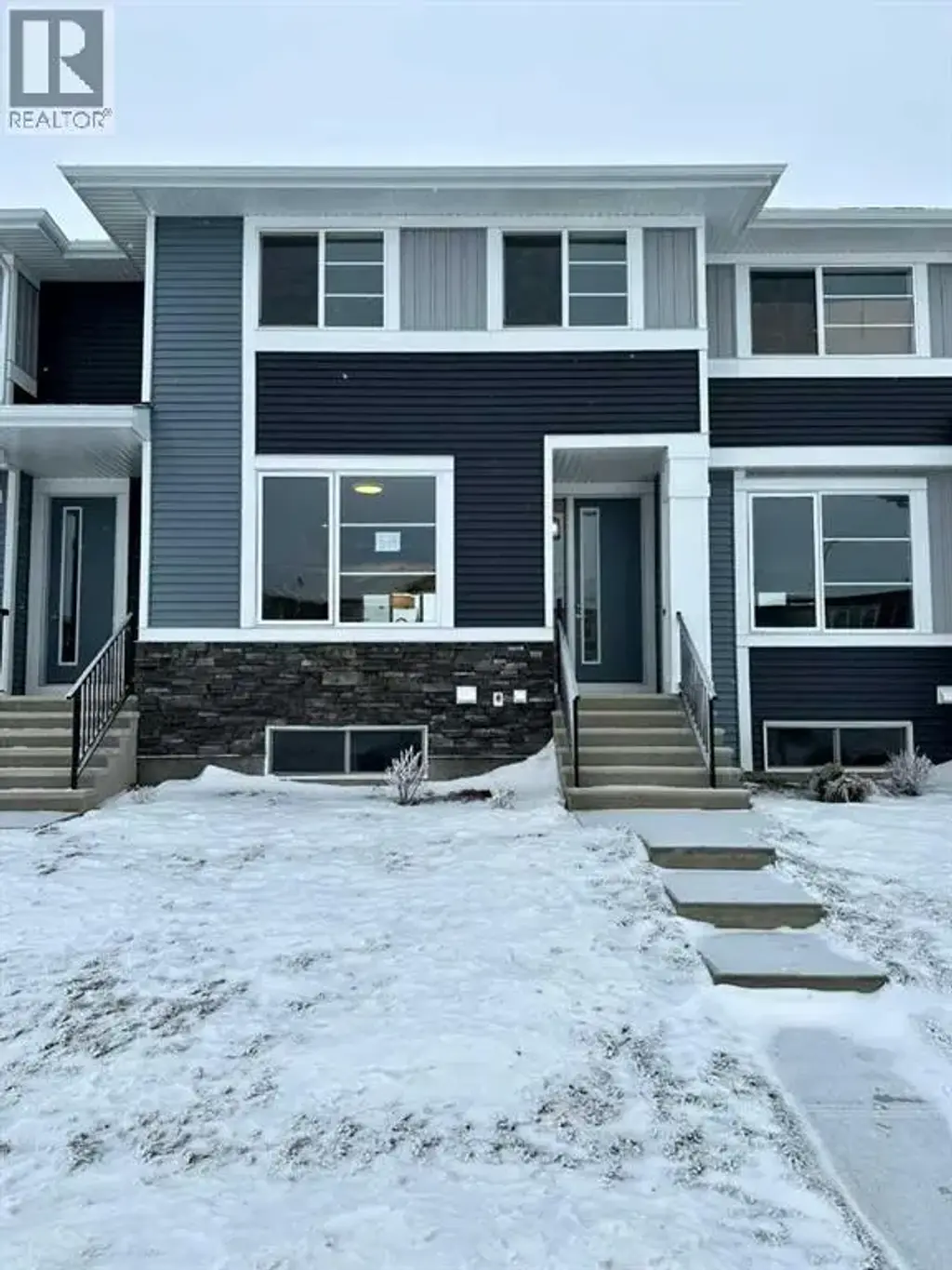 393 Waterford Boulevard, Chestermere