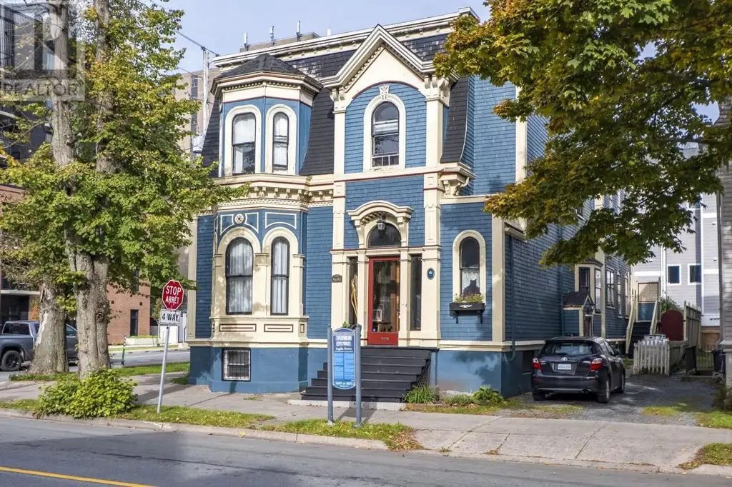 5691 Inglis Street, Halifax Peninsula