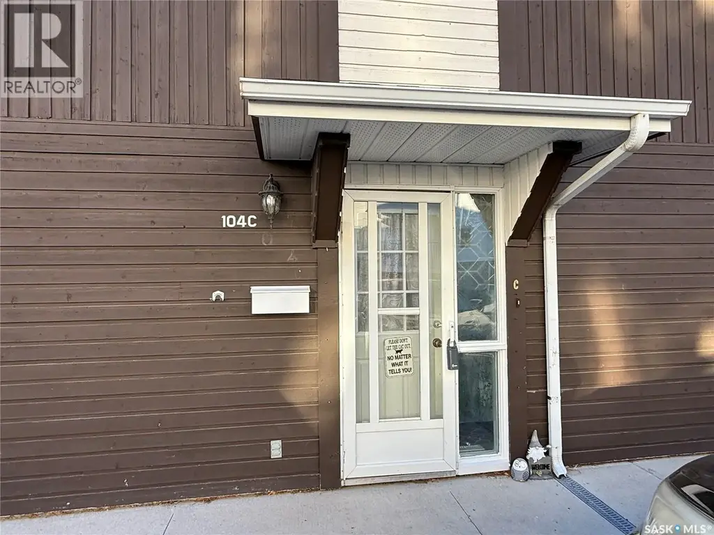 104c 213 Main Street, Martensville