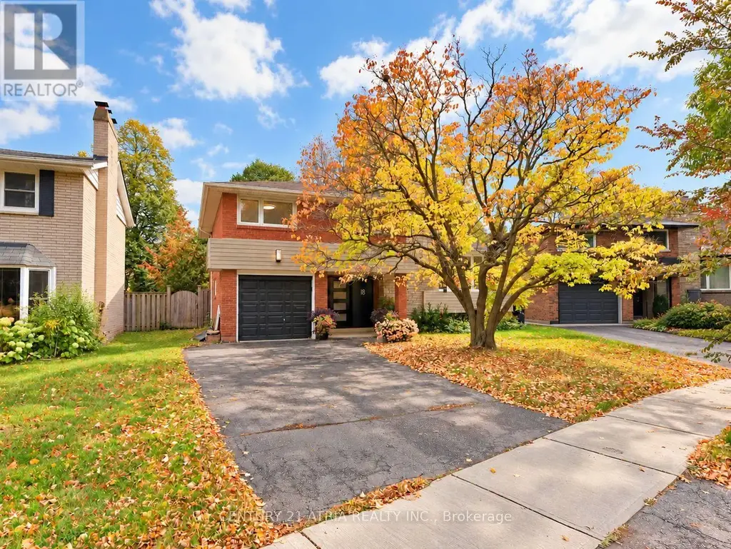 18 Castledene Crescent, Toronto (Tam O'Shanter-Sullivan)