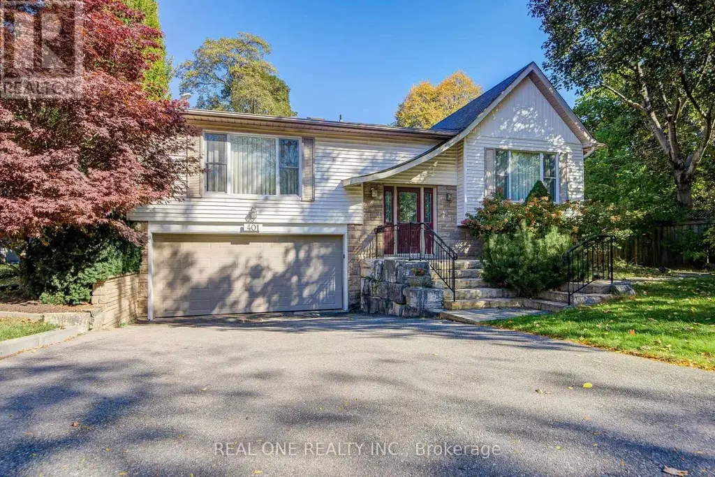 401 Swinburne Road, Burlington (Roseland)