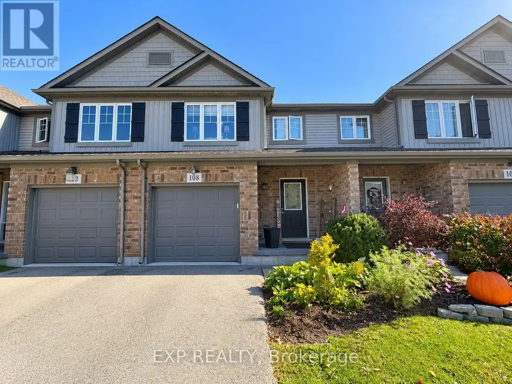 108 Roselawn Crescent, Welland (Coyle Creek)