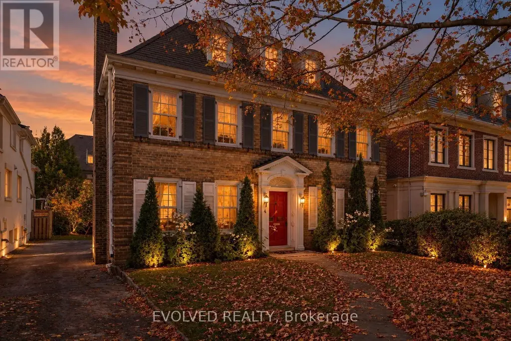 4 Dunloe Road, Toronto (Forest Hill South)