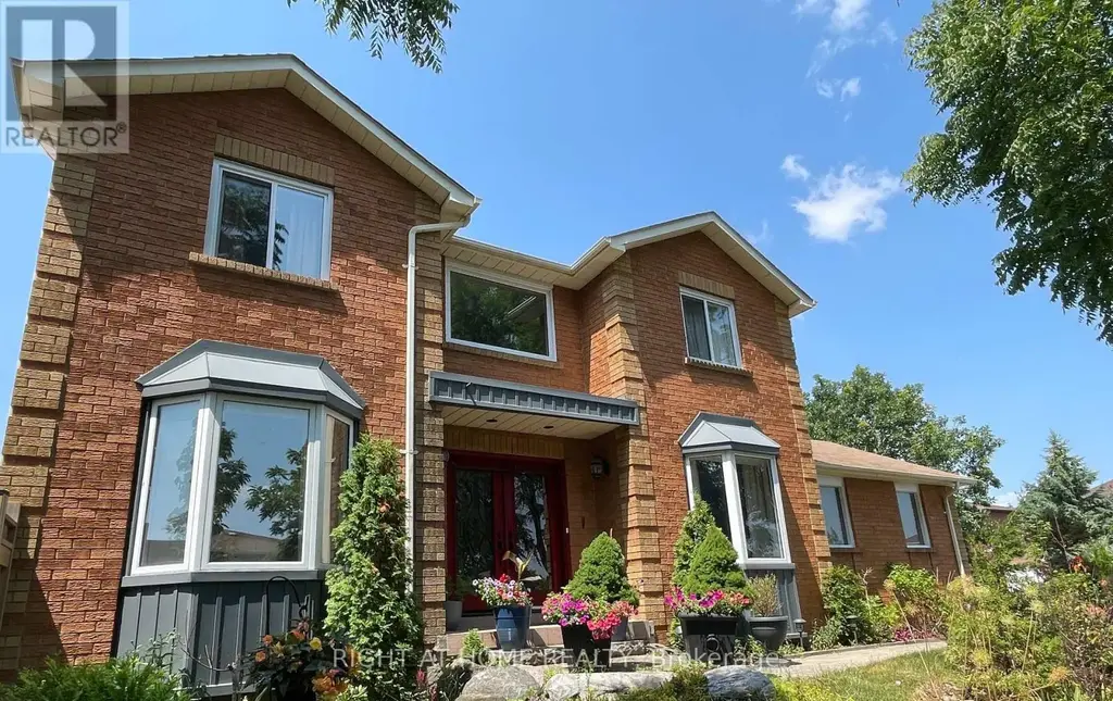 1689 Major Oaks Road, Pickering (Brock Ridge)