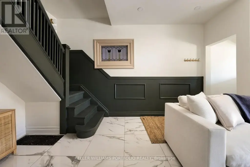 1006 Ossington Avenue, Toronto (Dovercourt-Wallace Emerson-Junction)