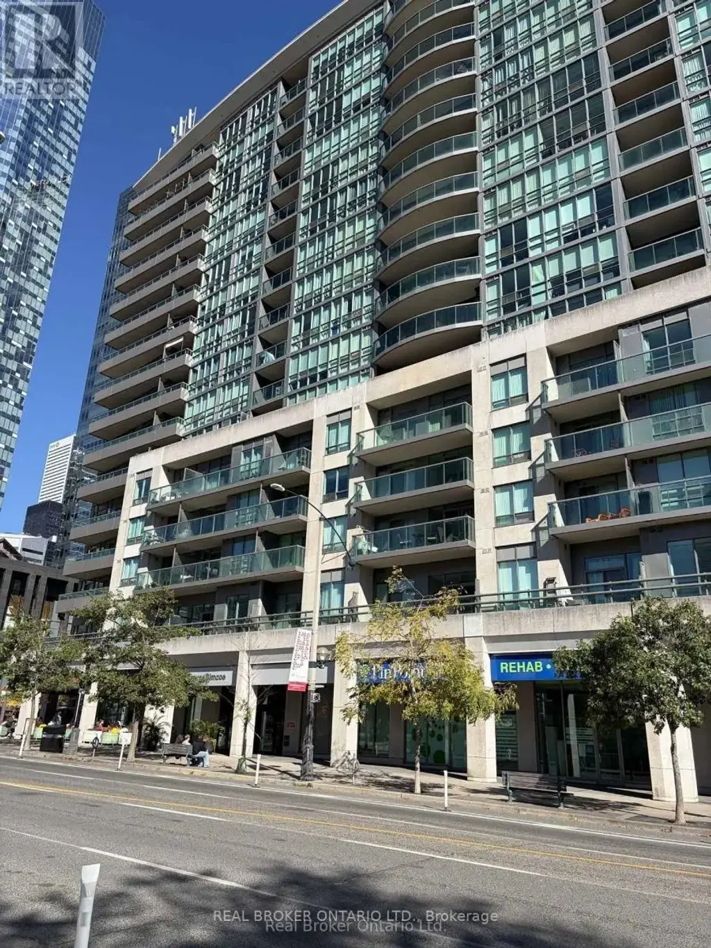 605 - 51 Lower Simcoe Street, Toronto (Waterfront Communities)