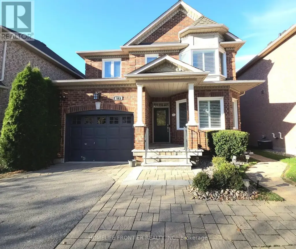 613 Society Crescent, Newmarket (Summerhill Estates)
