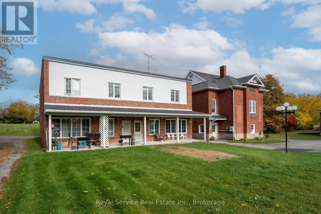 3246 County Road 2 Road, Otonabee-South Monaghan