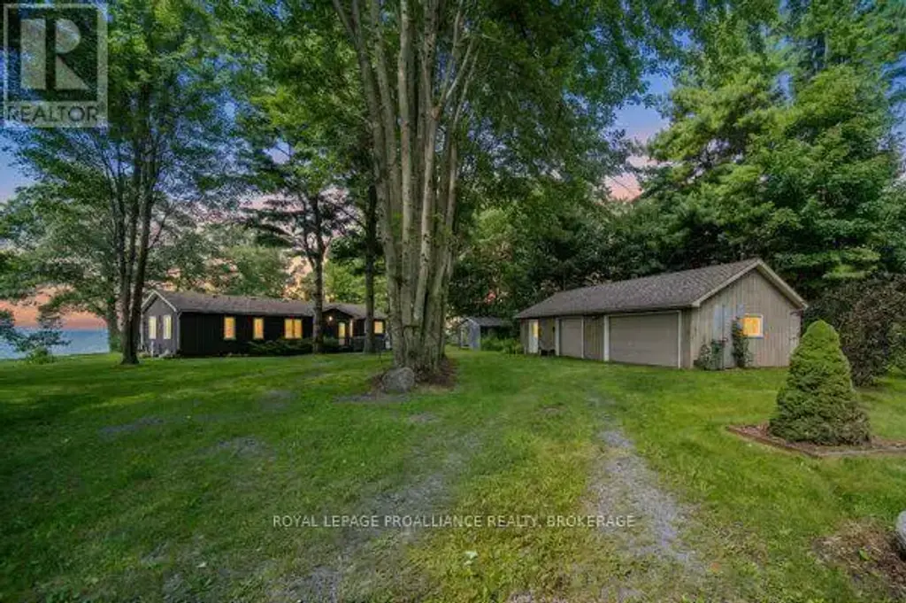 89 Pleasure Point Lane, Frontenac Islands (Wolfe Island)