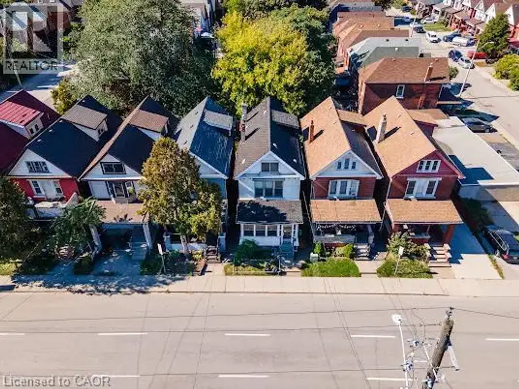 35 Sherman Avenue N, Hamilton