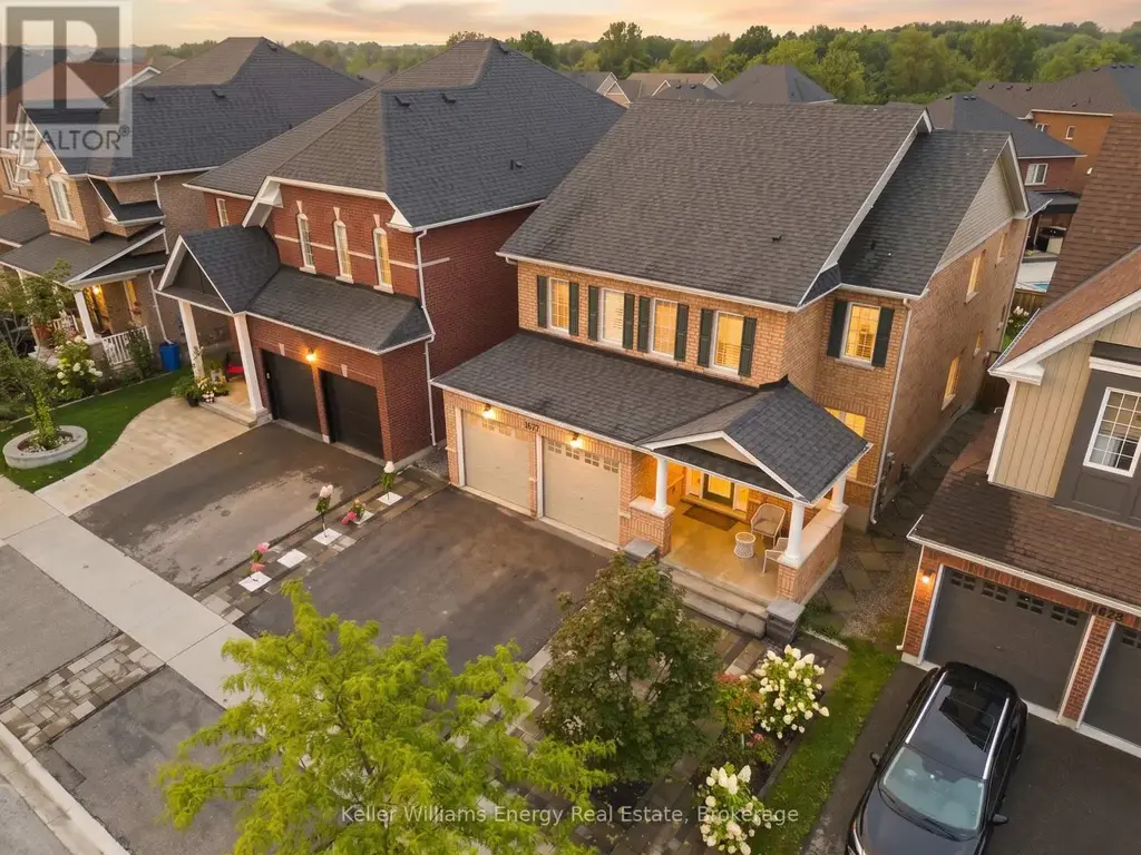1677 Frederick Mason Drive, Oshawa (Taunton)