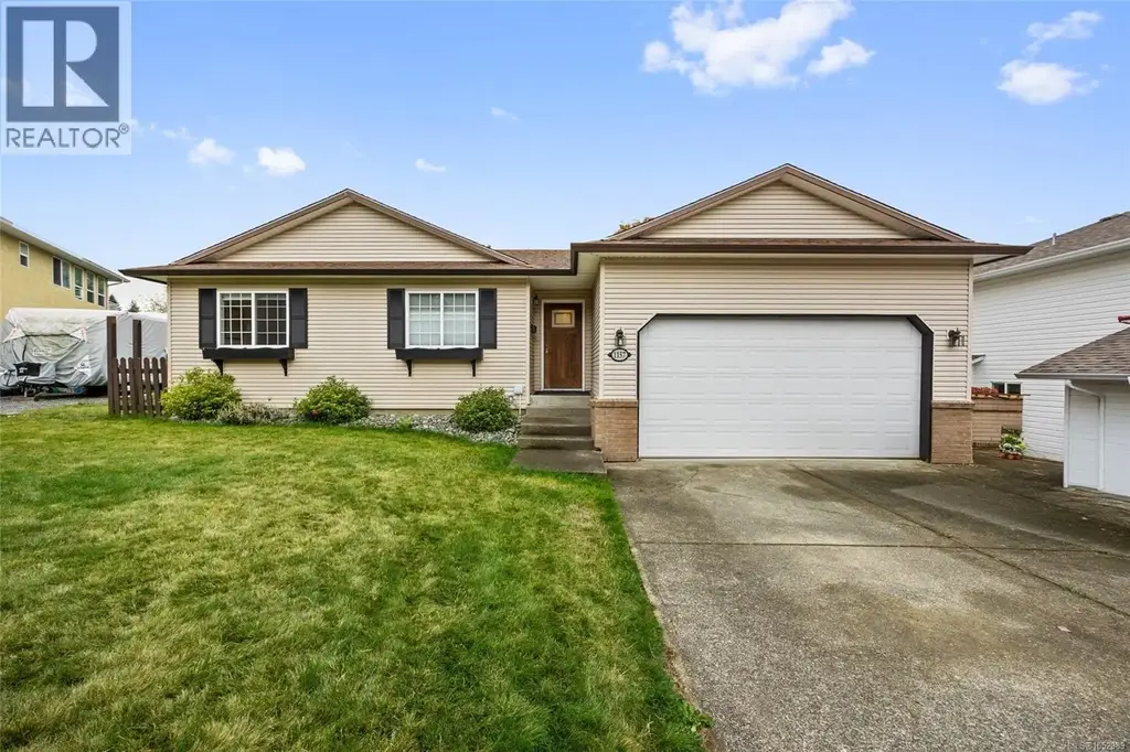 1157 View Pl, Courtenay