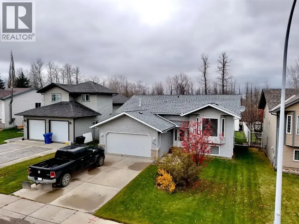 808 10 Street, Fox Creek