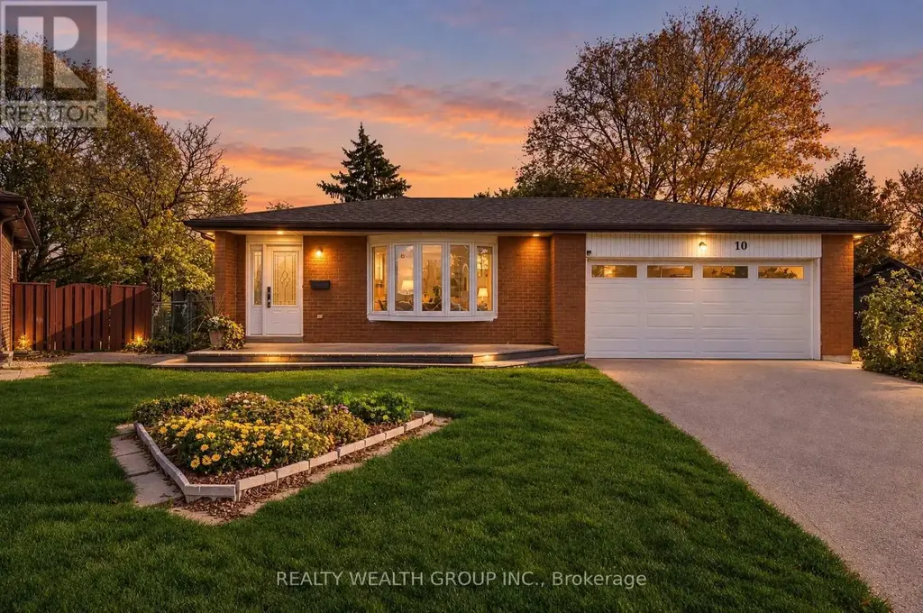 10 Flavian Court, Brampton (Southgate)
