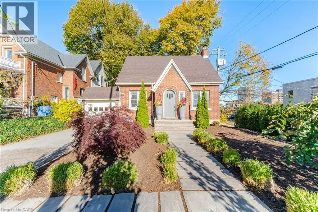 11 Rock Avenue, Kitchener