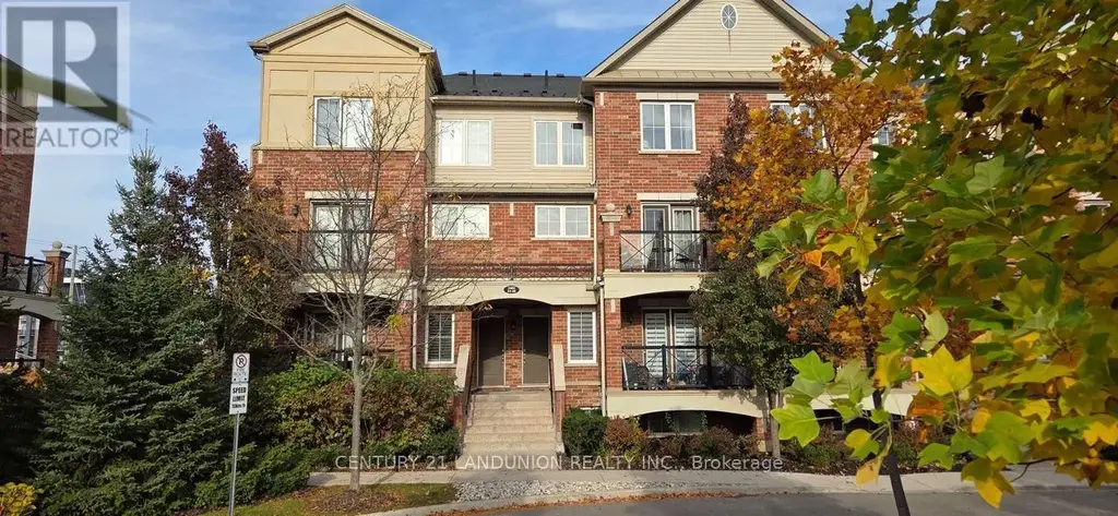 24 - 2484 Post Road, Oakville (RO River Oaks)