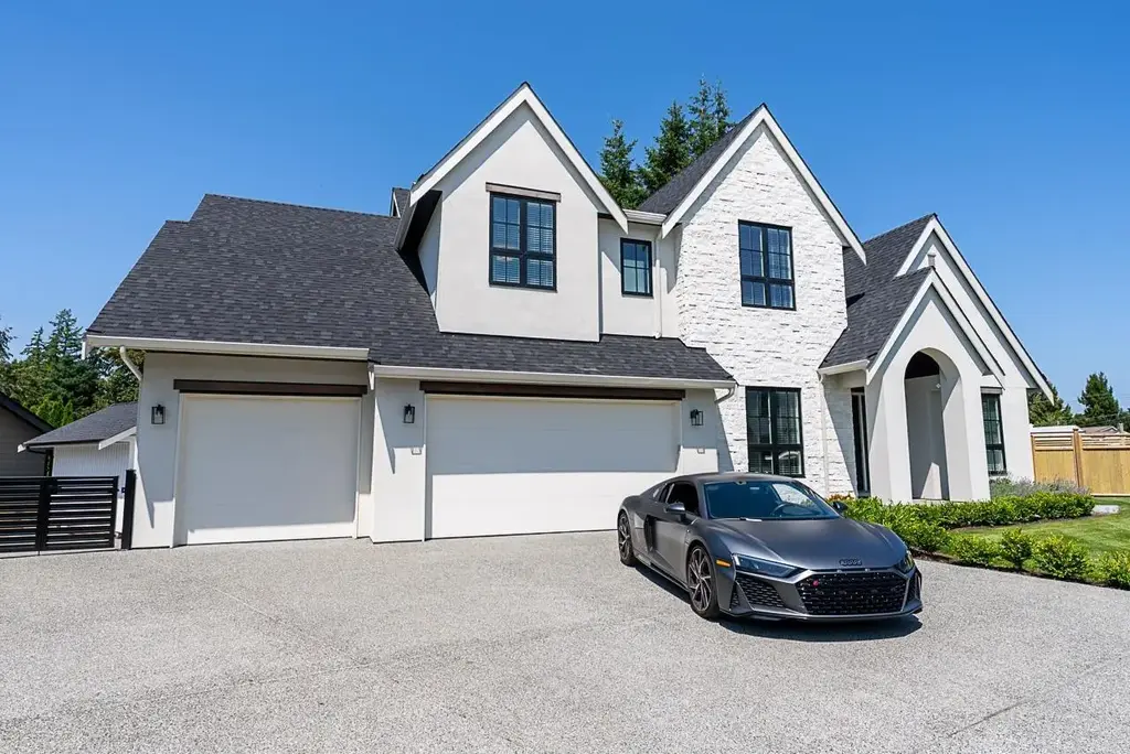 4451 215b Street, Langley