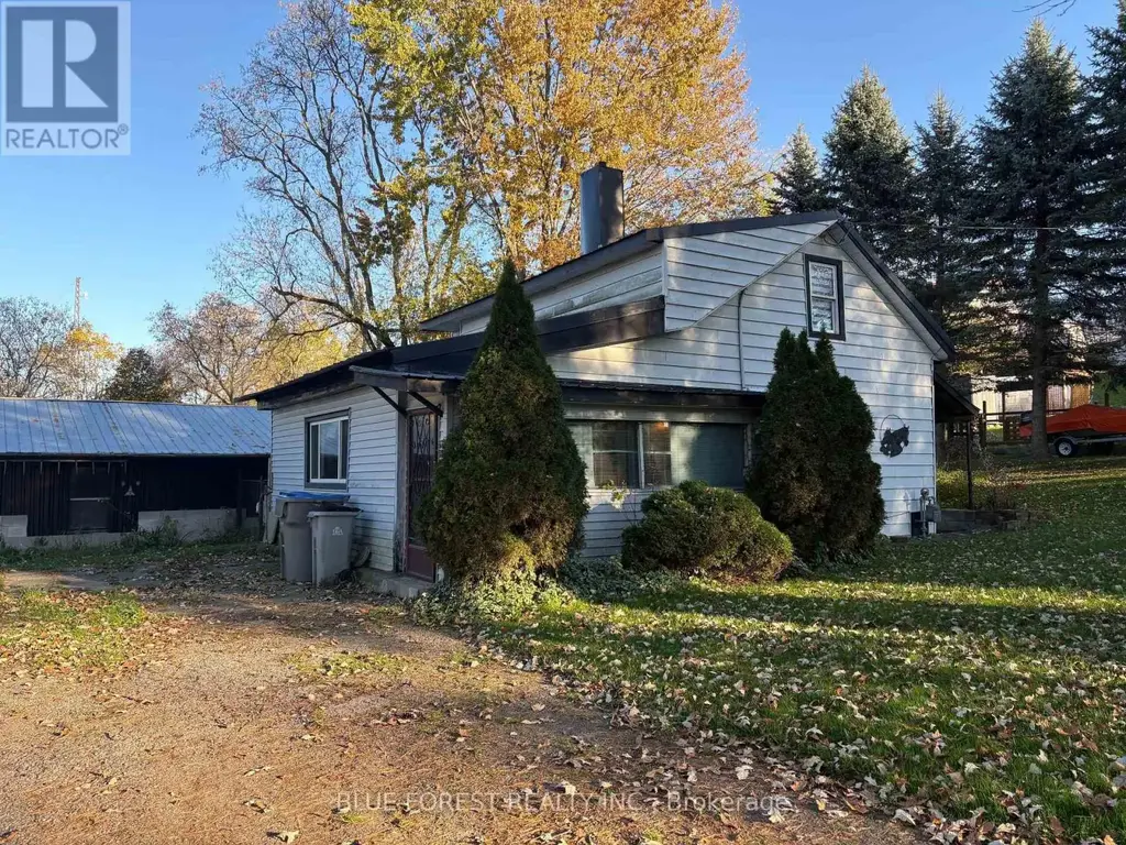 15 Charles Street N, St. Marys
