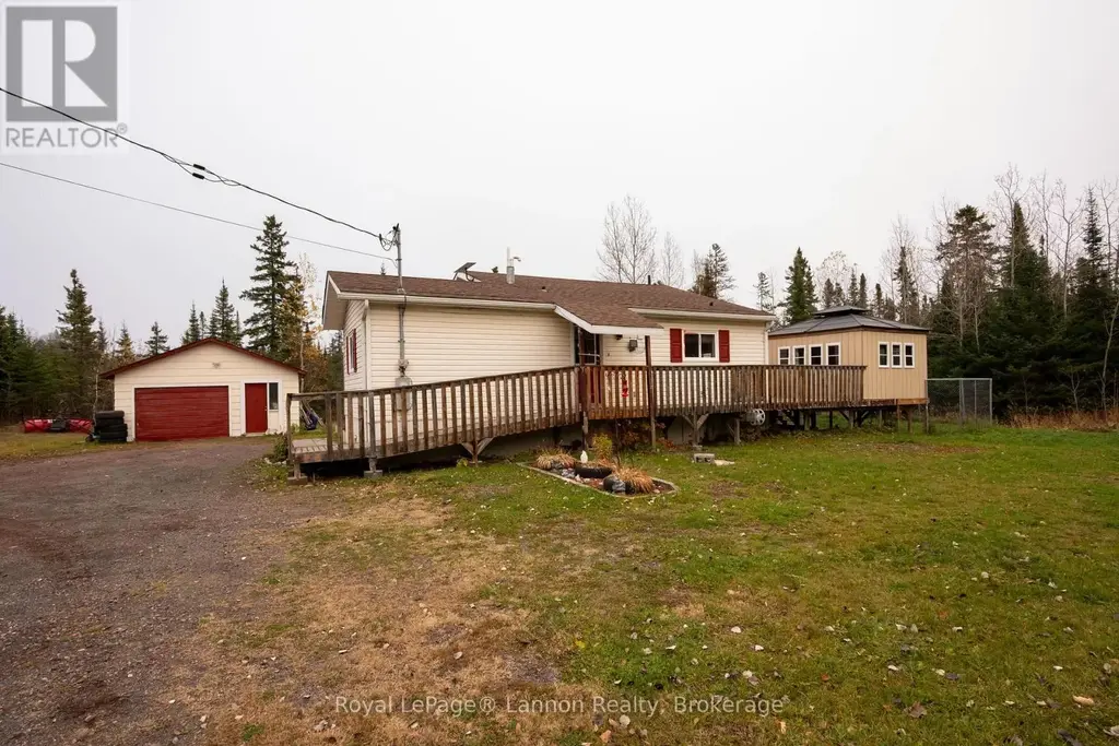 580 11/17 Highway, Thunder Bay Remote Area