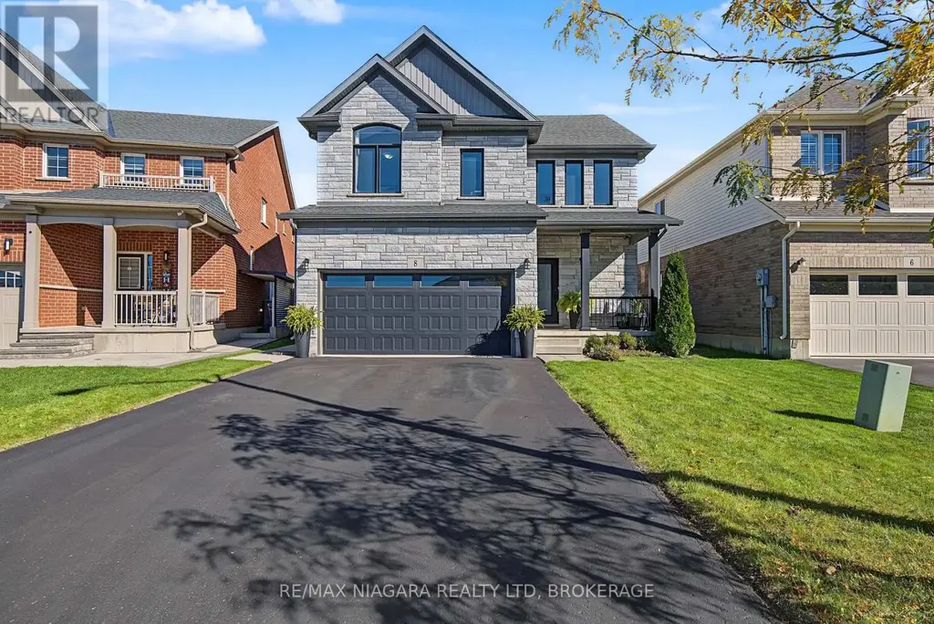8 Elderberry Road, Thorold (Confederation Heights)