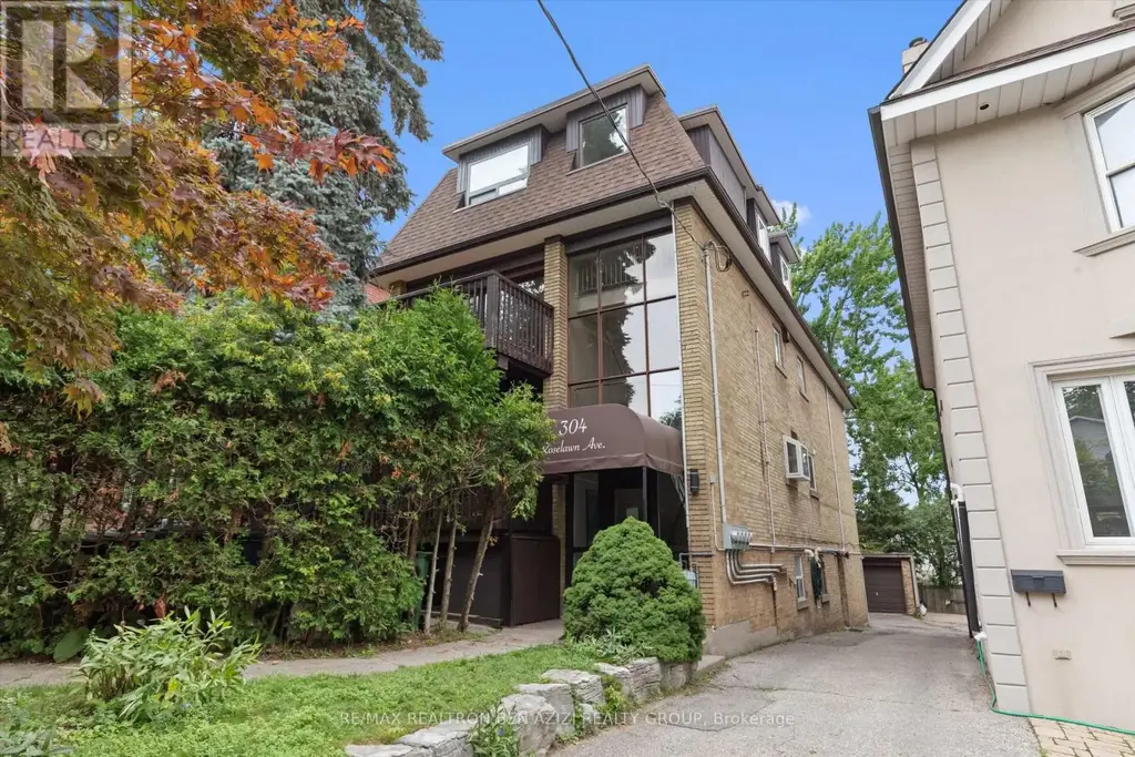 304 Roselawn Avenue, Toronto (Yonge-Eglinton)