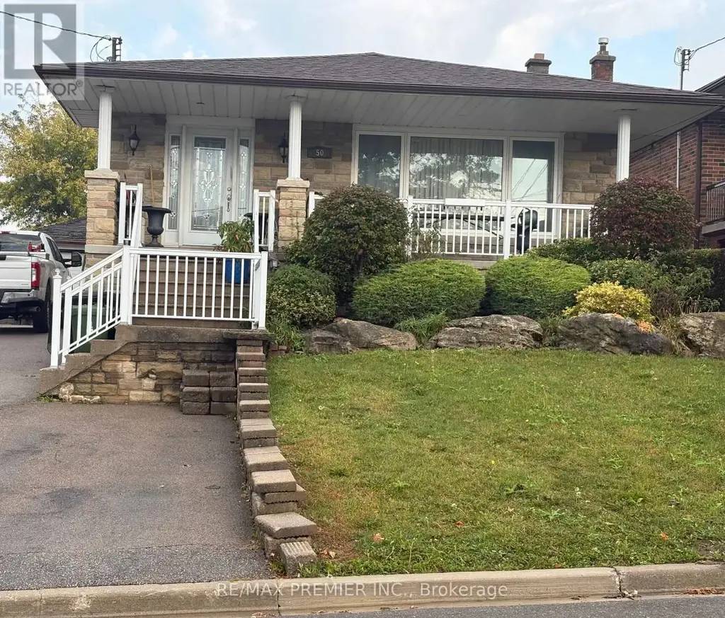 50 Deevale Road, Toronto (Downsview-Roding-CFB)