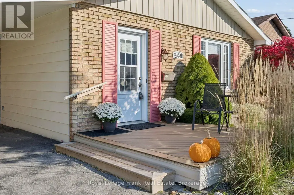 544 Maher Crescent, Cobourg