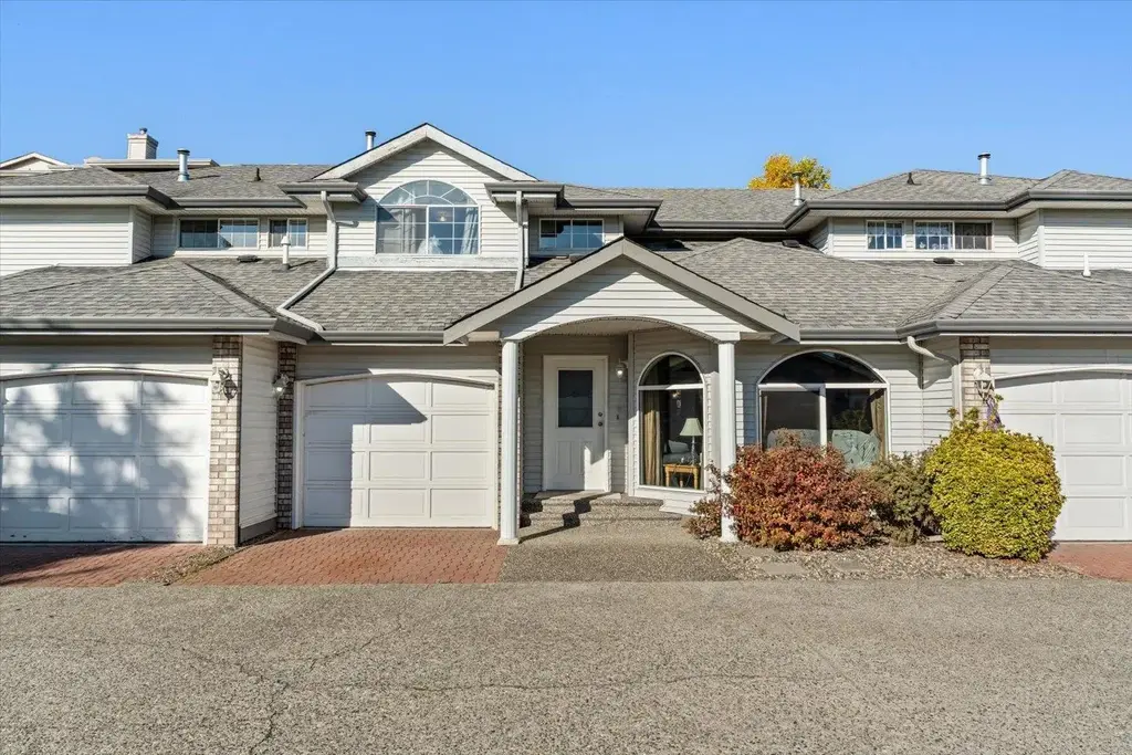 2 9457 Broadway Road, Chilliwack Proper East, Chilliwack