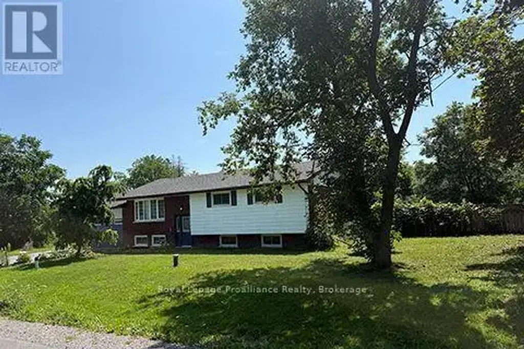 357 Martin Road, Peterborough (Northcrest Ward 5)