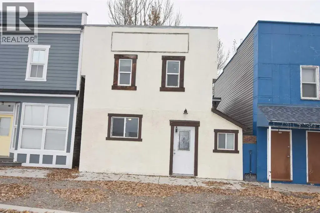 104 Railway Avenue E, Carseland