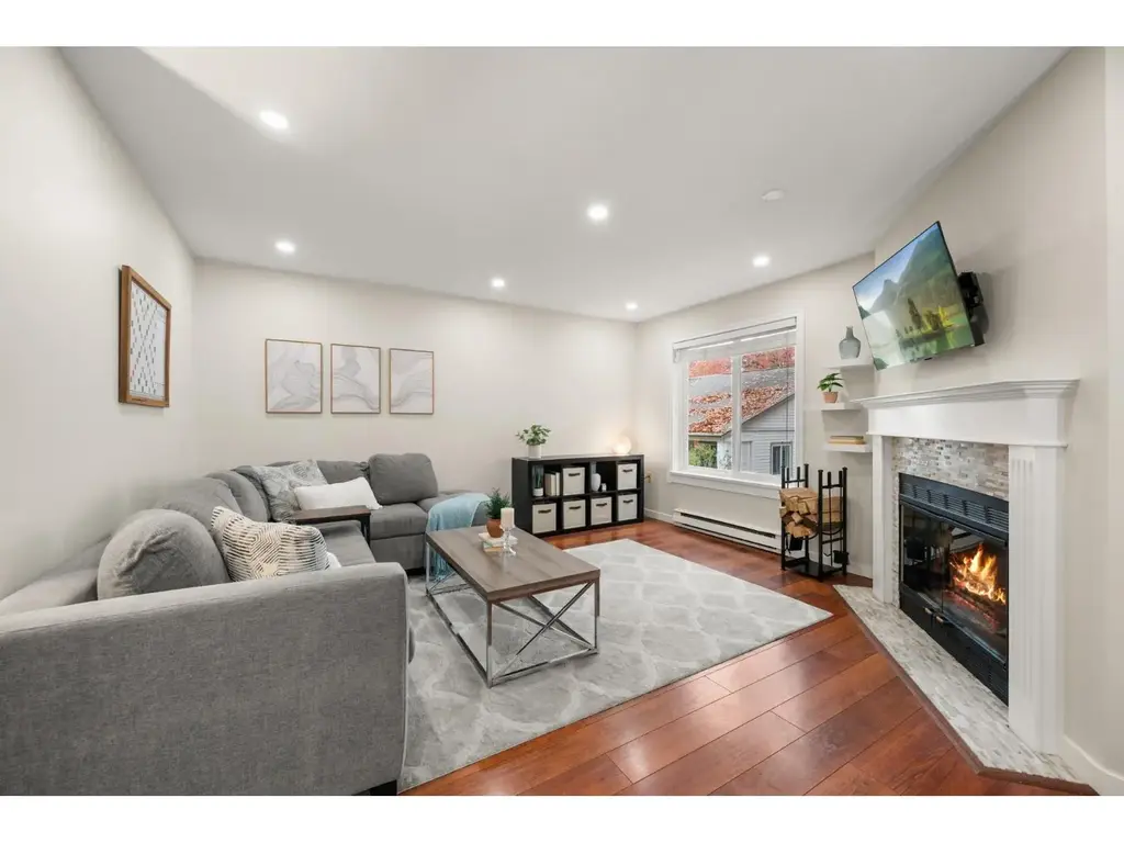 8 12916 17 Avenue, Surrey