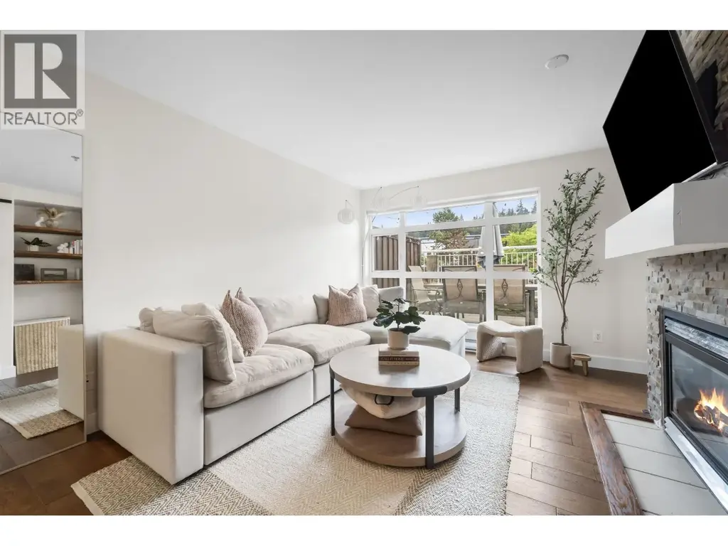 229 3122 St Johns Street, Port Moody