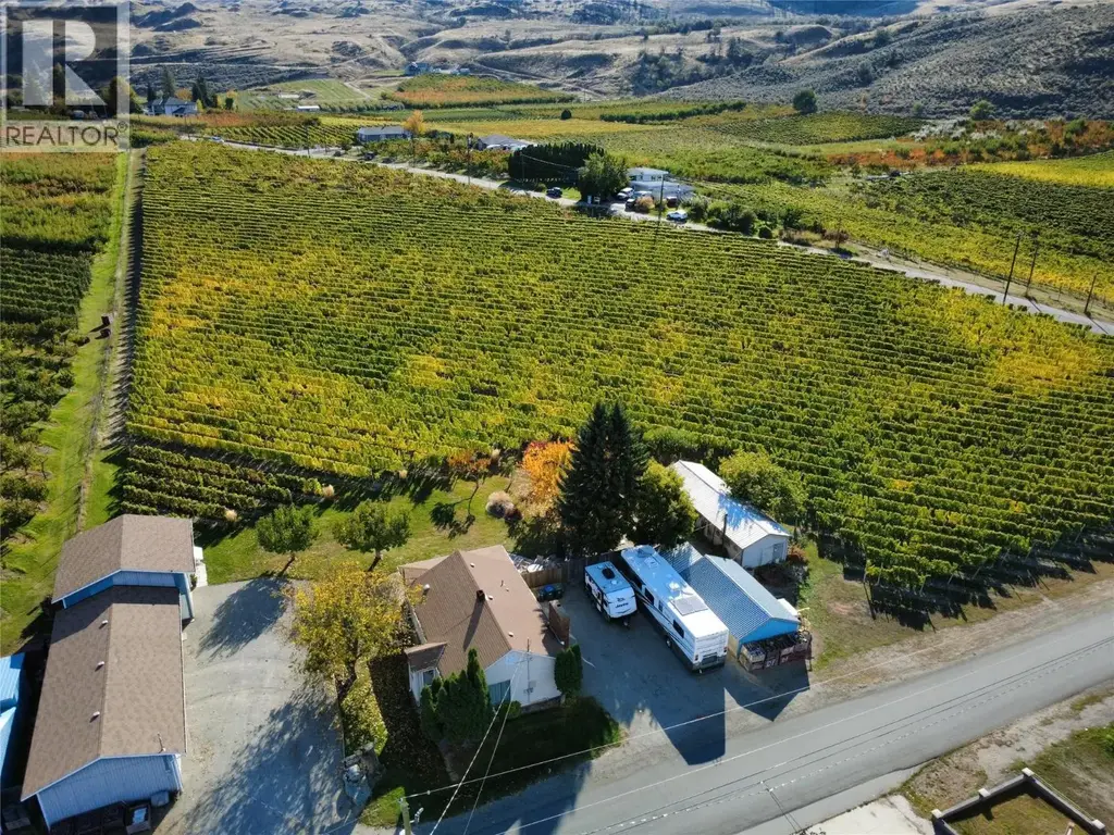 10319 12th Avenue, Osoyoos