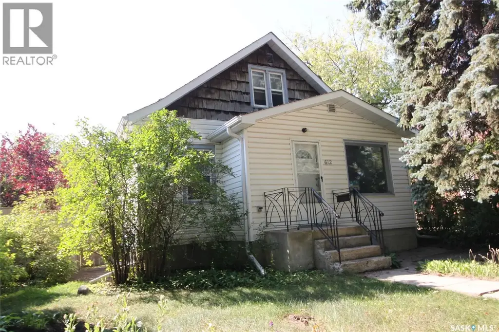 612 7th Street E, Saskatoon