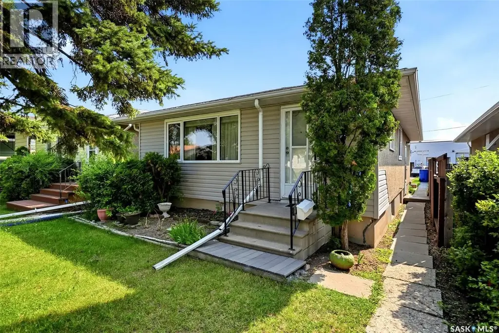 273 Angus Street, Regina