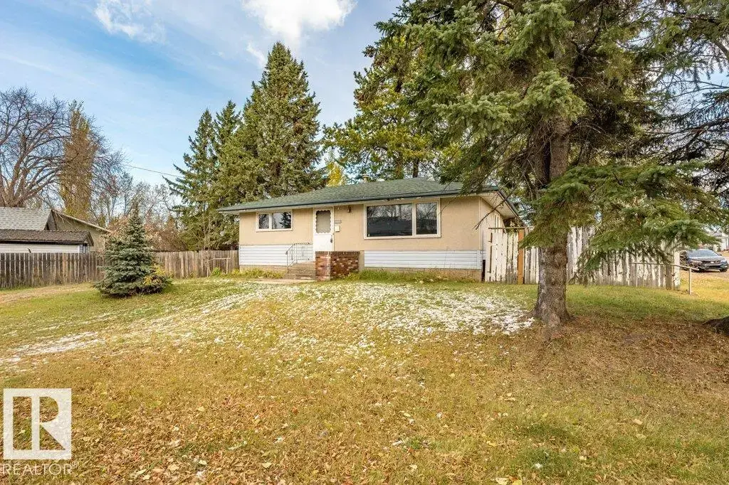 5103 51 St, Millet