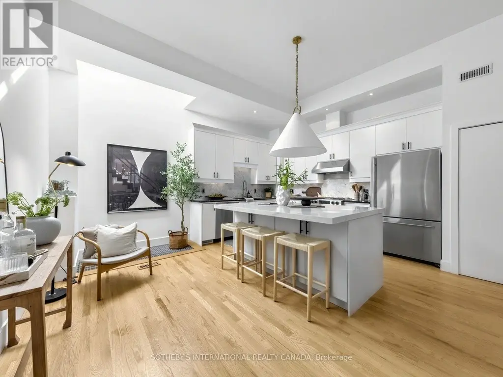 6 - 62 Claremont Street, Toronto (Trinity-Bellwoods)