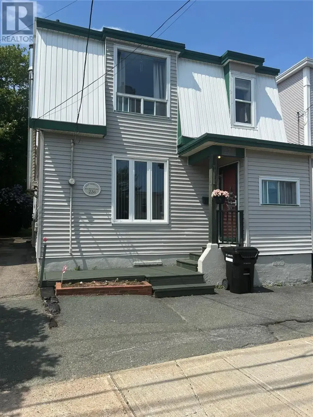228 Hamilton Avenue, St. John's