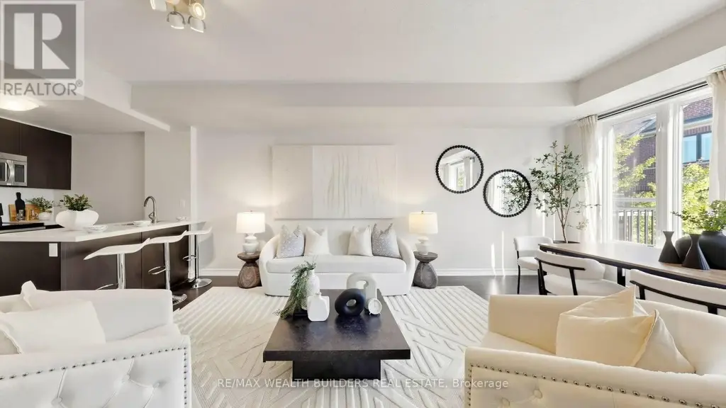 115 - 40 Carnation Avenue, Toronto (Long Branch)