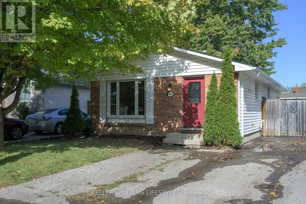 42 Stroud Crescent, London South (South X)
