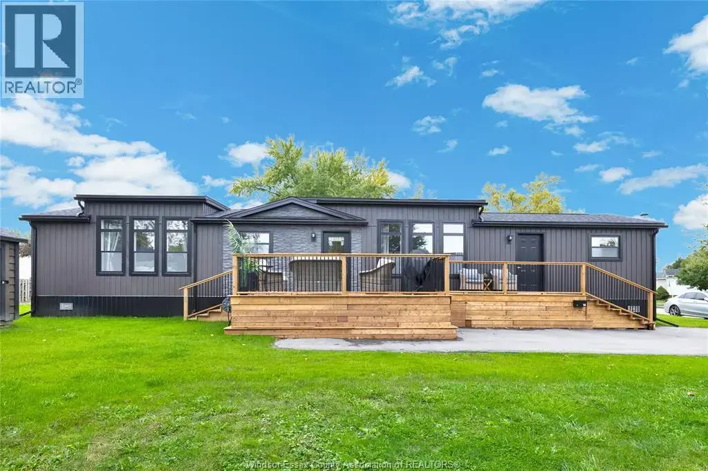 14 Dana, Essex