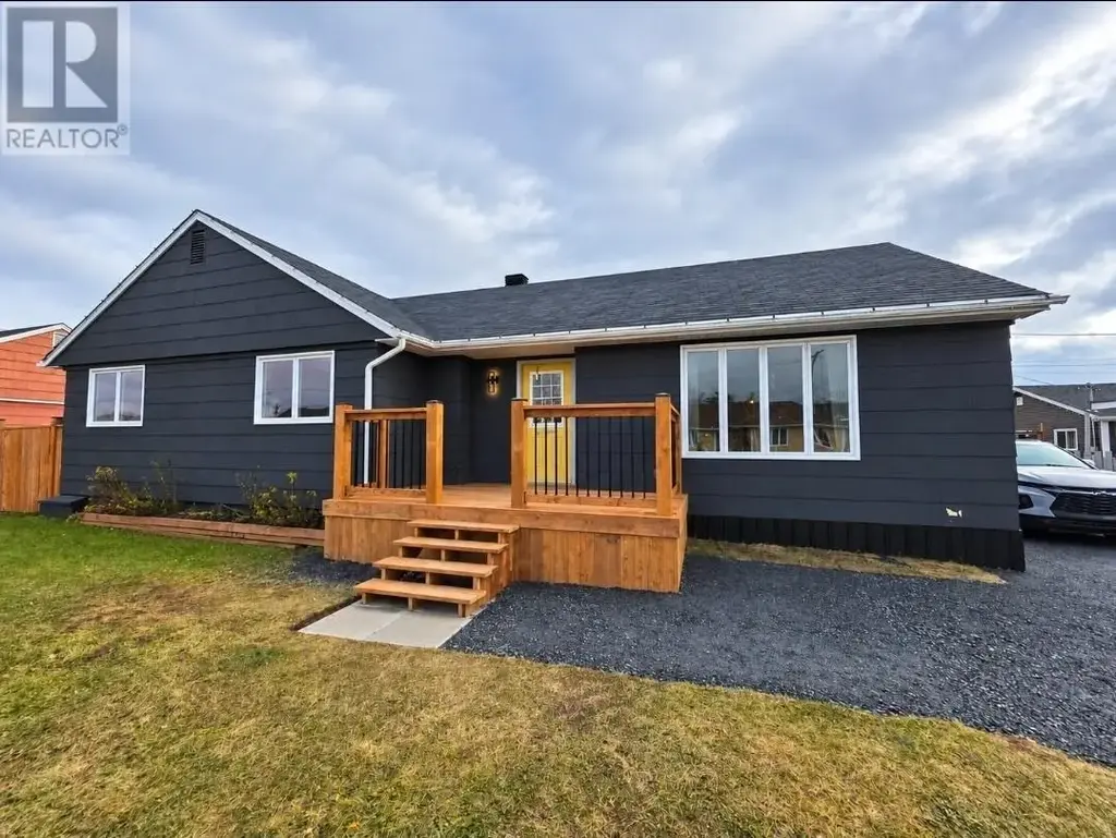 812 Birch Street, Labrador City